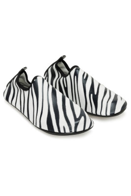Bright Zebra Desenli Kaymaz Tabanlı Esnek Hafif Kadın Havuz Plaj Deniz Ayakkabısı - 3